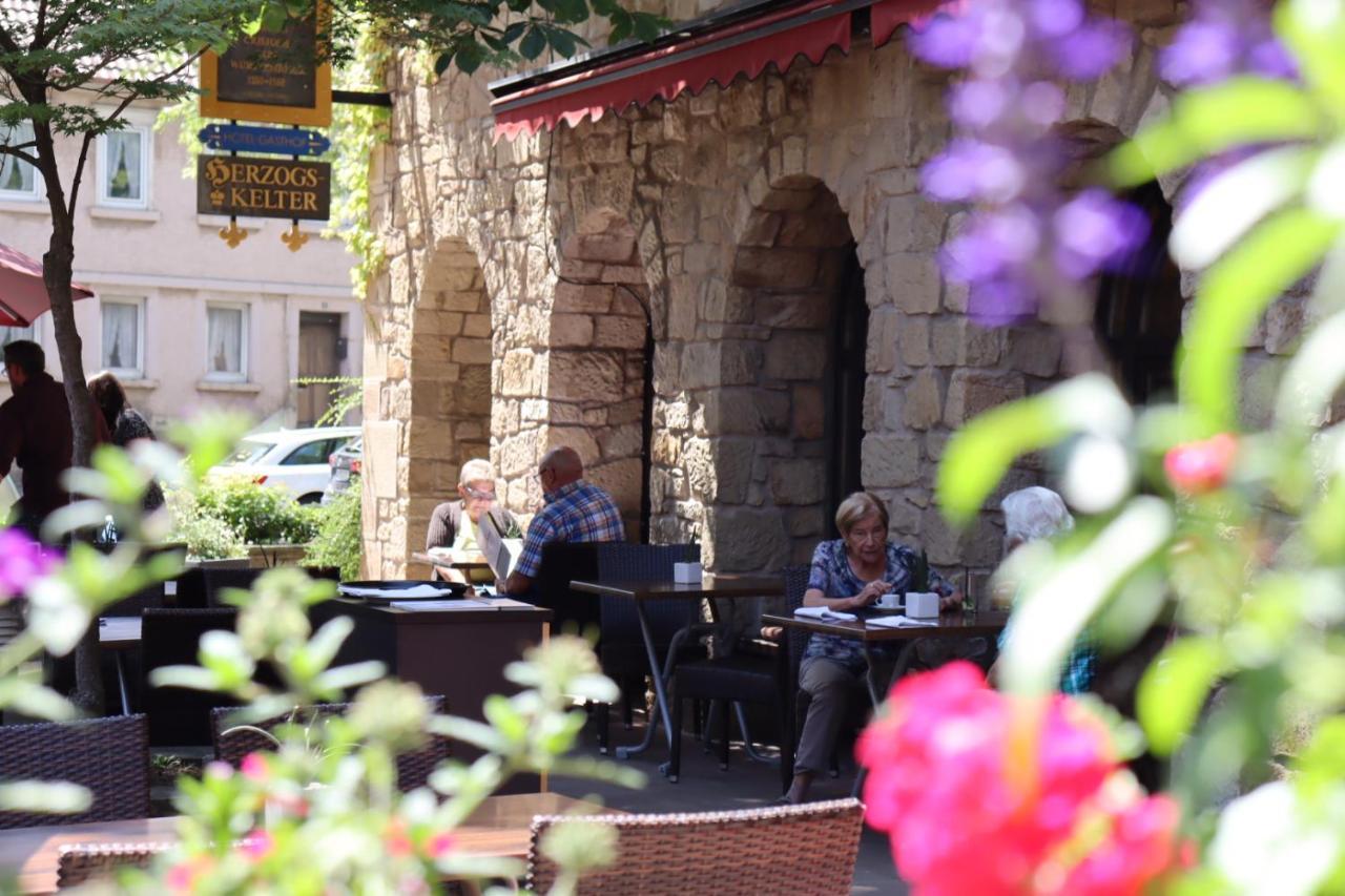 Herzogskelter Restaurant Hotel Gueglingen Bagian luar foto