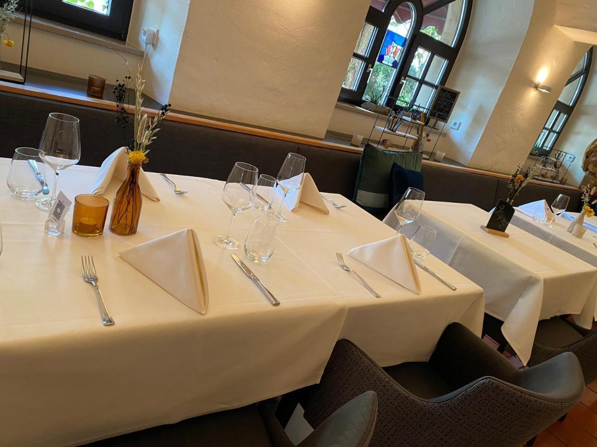 Herzogskelter Restaurant Hotel Gueglingen Bagian luar foto