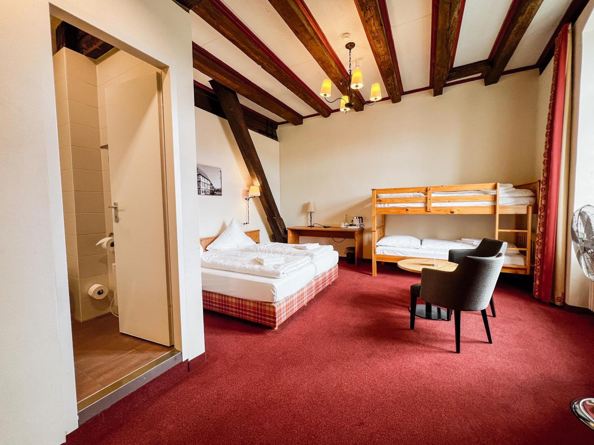 Herzogskelter Restaurant Hotel Gueglingen Bagian luar foto