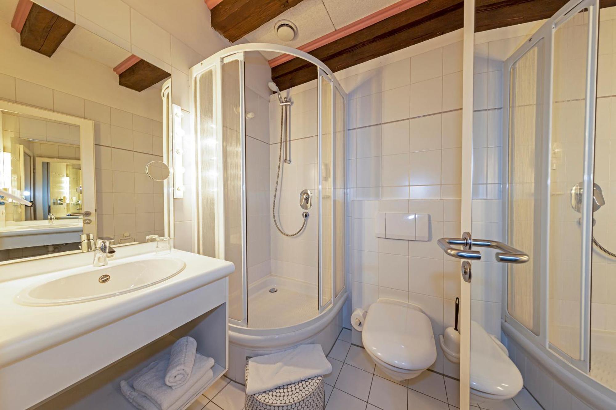Herzogskelter Restaurant Hotel Gueglingen Bagian luar foto